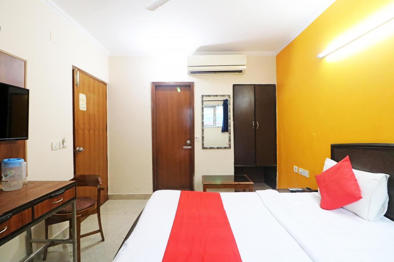 Hotel Westend Holiday Home 5 Mint From Nizamuddin Railway Station New Delhi Eksteriør billede
